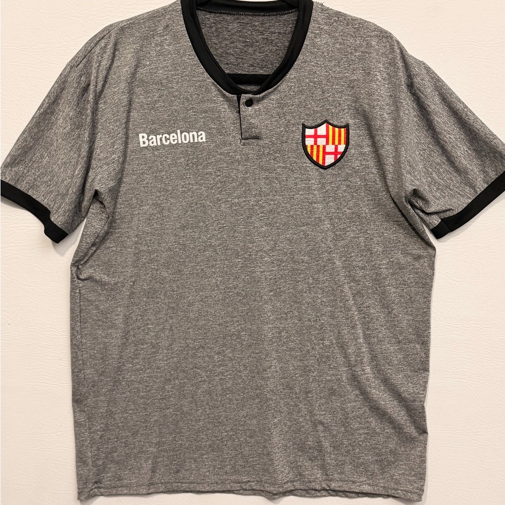 Barcelona Grey Tee with Crest Size‎ M-L